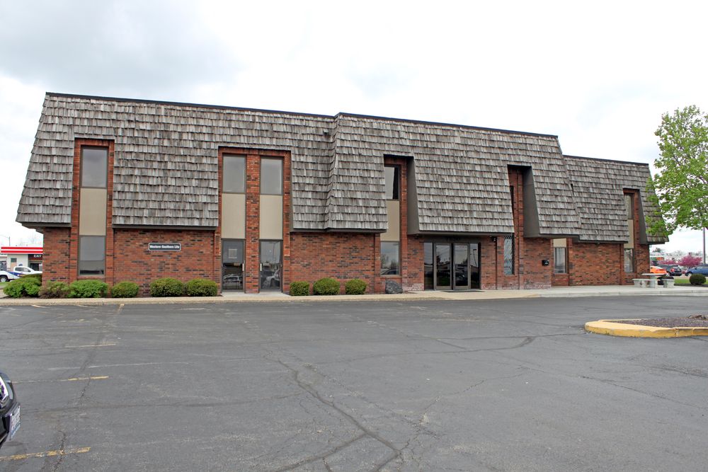 7820 N University St, Peoria, IL 61614